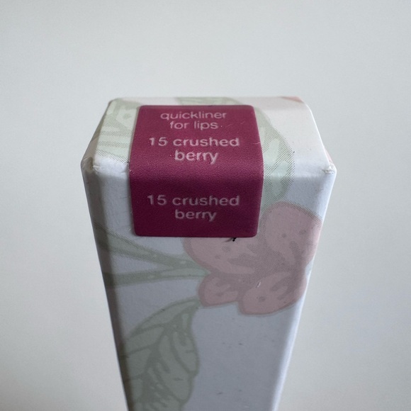 2 for $25 Item, Clinique Quickliner For Lips - 15 CRUSHED BERRY - Picture 3 of 5